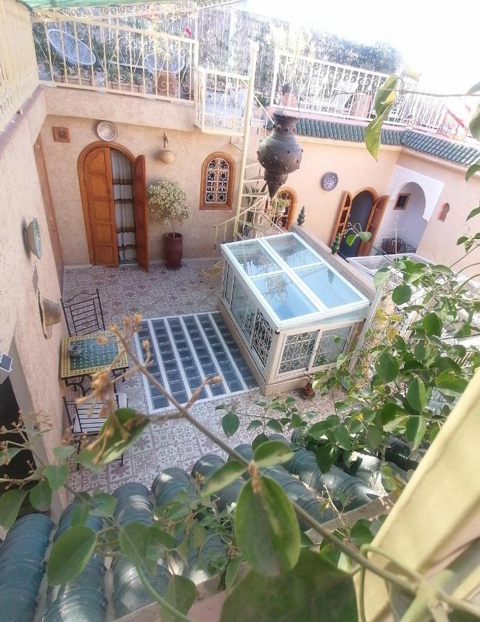 Riad Dar Barbi Hotel Marrakesh Exterior photo